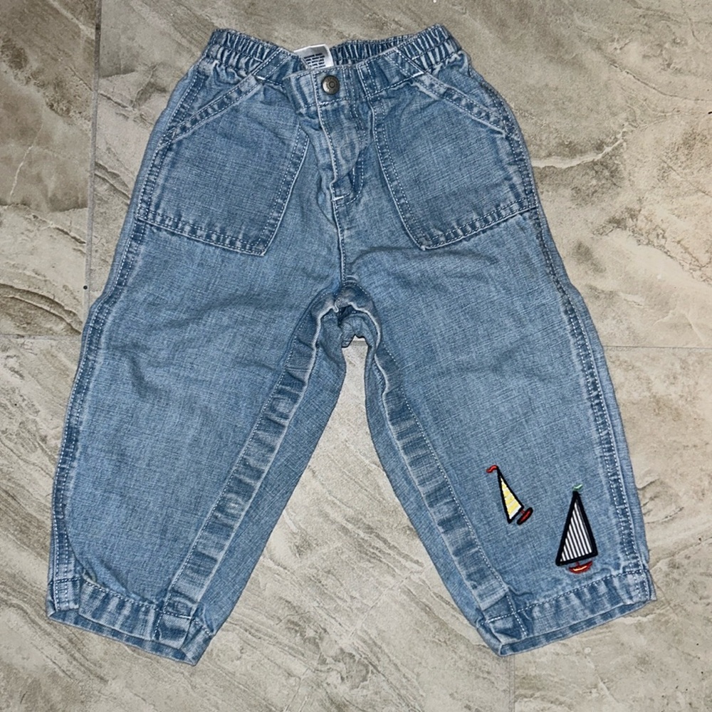 Baby GAP light wash embroidered Toddler pull-on denim jeans